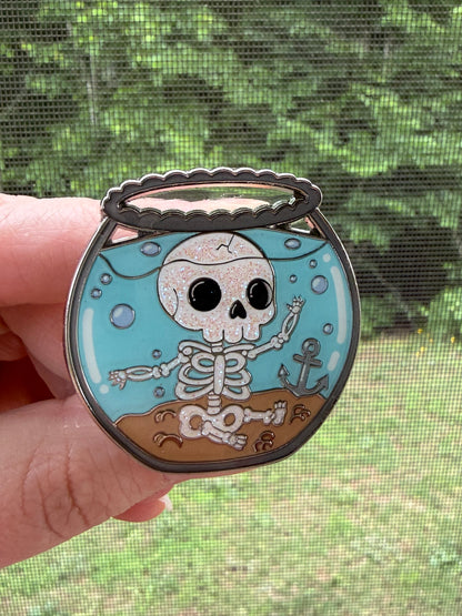 Skelly Fishbowl Clear Enamel Pin