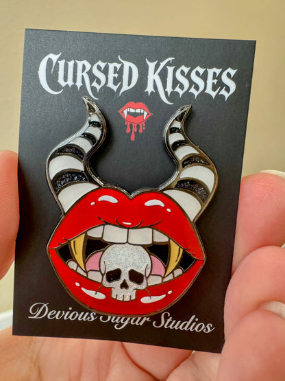 Cursed Kisses full 6 pin set