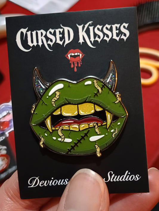 Zombie kisses enamel pin